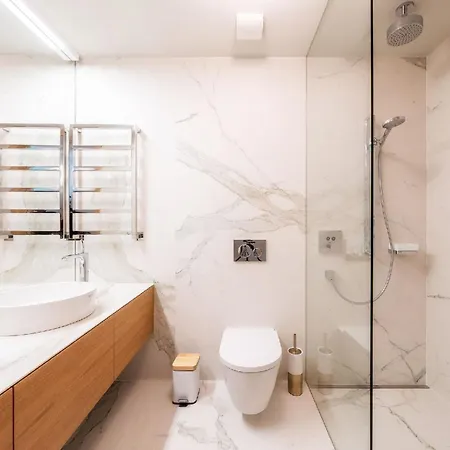 Ferienwohnung Fuer 4 Personen Ca 85 Qm In Funchal, Madeira Und Umgebung Apartment
